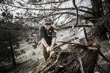 OUTDOOR KNIVES & TOOLS