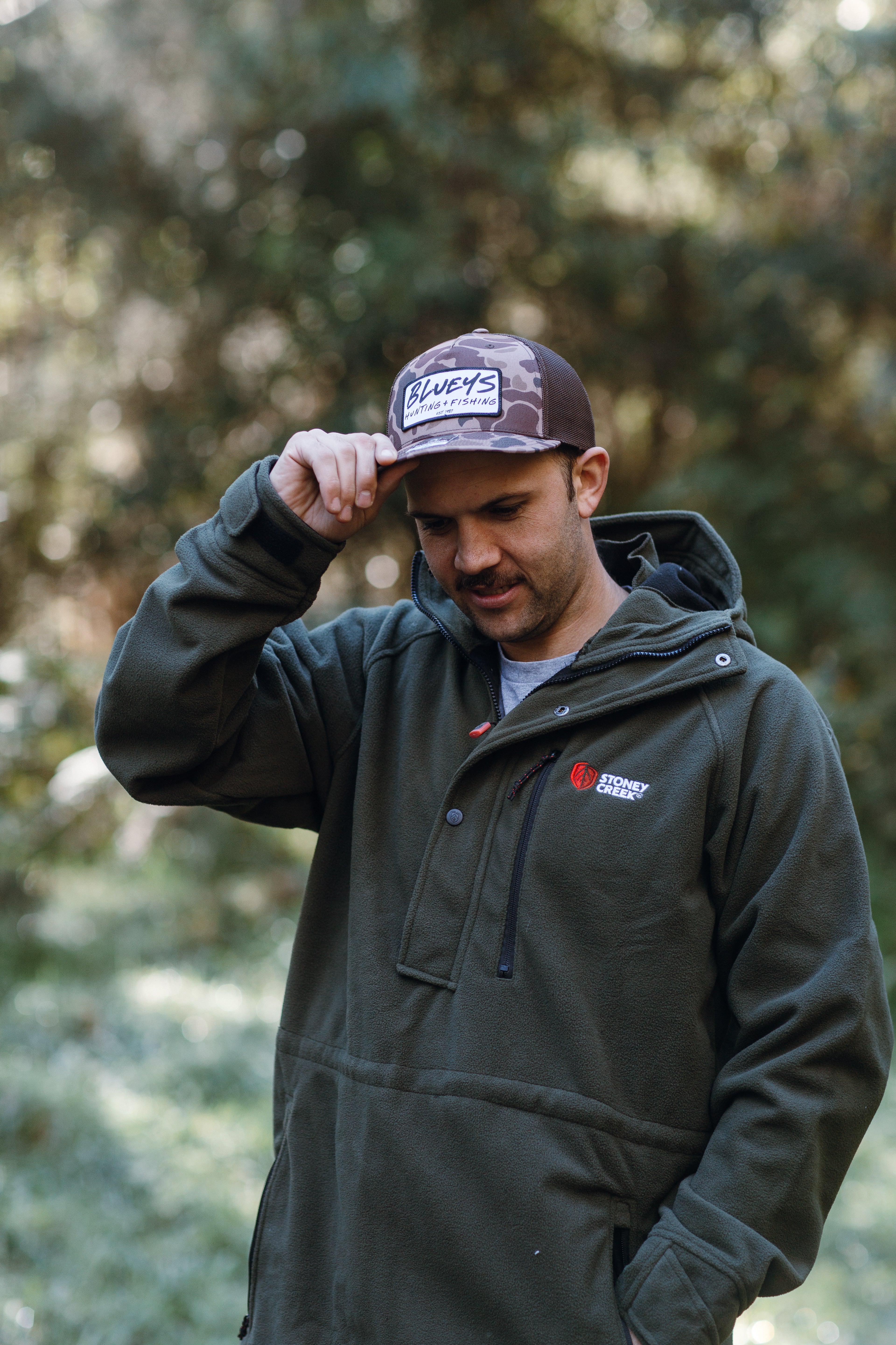 MEN'S CLOTHING & ACCESSORIES