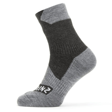 Sealskinz Bircham Waterproof Ankle Length Socks [sz:s Cl:black]