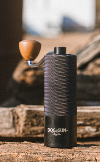Dog & Gun Hand Grinder